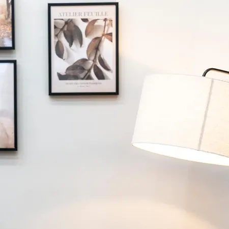 Casa Amore- Minimal Chic *