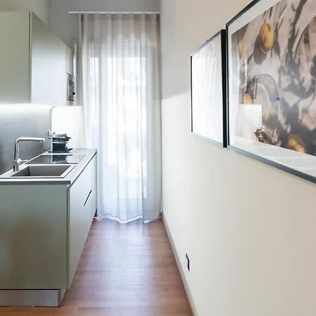 Casa Amore- Minimal Chic
