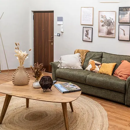 Casa Amore- Minimal Chic Apartment
